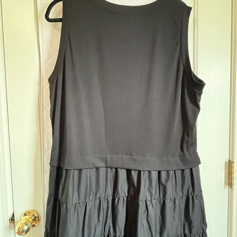 Nicole Miller Black Mixed Media Tiered Midi 2X NWT - Picture 6 of 7